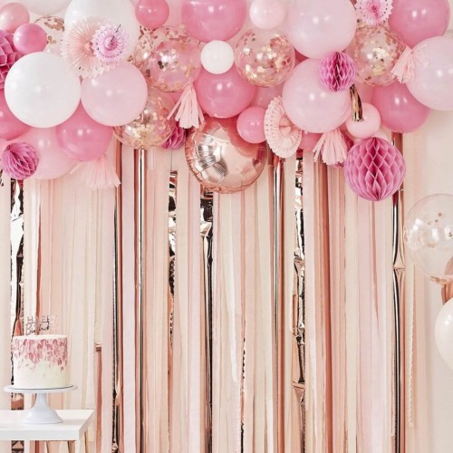 tlo-do-zdjec-instalacja-girlanda-z-balonow-i-rozet-pink-rozowa-Wiewiorka-i-Spolka-blush-balloons-and-fan-garland-backdrop-kit-Squirrel-and-Company