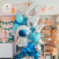 luksusowe-balony-premium-na-narodziny-chlopca-kosmos-Wiewiorka-i-Spolka-personalized-balloons-space-Squirrel-and-Company