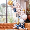 tlo-do-zdjec-instalacja-girlanda-z-balonow-granatowe-marmurkowe-zlote-Wiewiorka-i-Spolka-luxe-navy-marble-nude-gold-balloon-arch-backdrop-kit-garland-Squirrel-and-Company