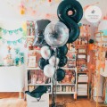 bukiet-balonow-z-helem-warszawa-dla-pana-chlopaka-gwiezdne-wojny-dart-vader-Wiewiorka-i-Spolka-personalized-balloons-star-wars-dart-vader-Squirrel-and-Company
