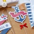 topper-personalizowany-ozdoba-na-tort-do-tortu-urodziny-roczek-chrzciny-chrzest-kotwica-marynistyczne-morskie-zeglarskie-maly-zeglarz-Wiewiorka-i-Spolka-marine-sailor-anchor-personalized-cake-topper-Squirrel-Company