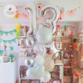 bukiet-balonow-luksusowy-White-Jasmine-Wiewiorka-i-Spolka-balloons-Squirrel-and-Company