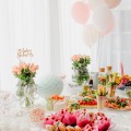dekoracja-ozdoba-do-tortu-topper-na-roczek-zloty-napis-one-Wiewiorka-i-Spolka-one-first-birthday-gold-one-cake-topper-Squirrel-Company