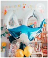 balon-cyfra-srebrna-czworka-cztery-w-ksztalcie-czworki-Wiewiorka-i-Spolka-four-silver-number-balloon-Squirrel-Company