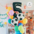 balon-pilka-nozna-3d-na-urodziny-chlopca-Wiewiorka-i-Spolka-football-orbz-balloon-foil-balloons-Squirrel-Company
